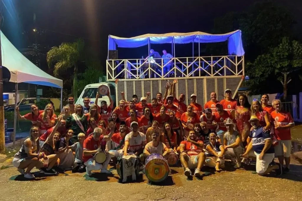 bloco de carnaval em jurerê