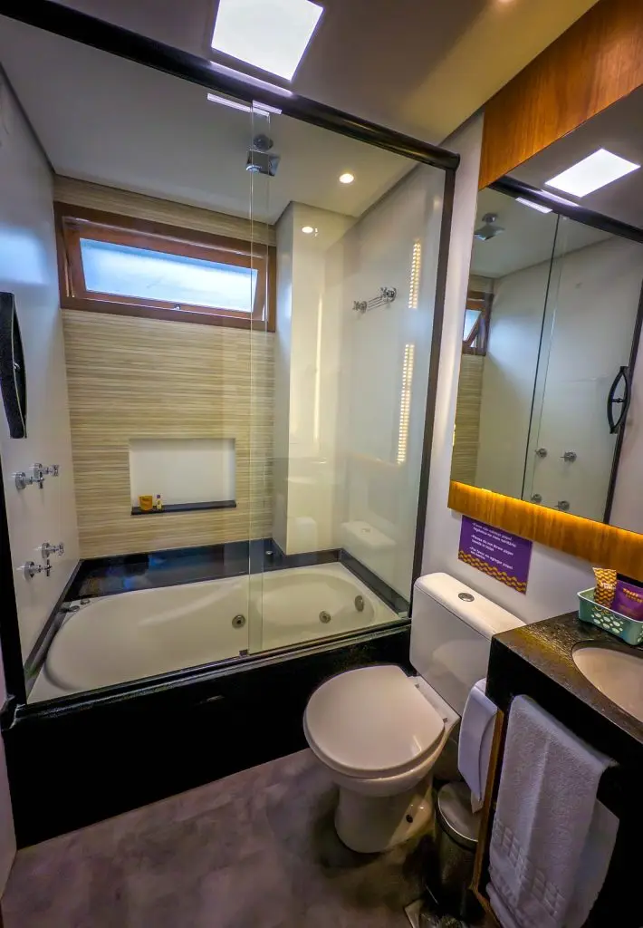 banheira de hidromassagem do Apartamento Standard com Hidro